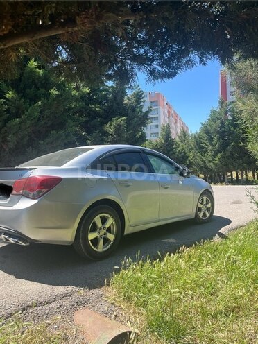 Chevrolet Cruze-6