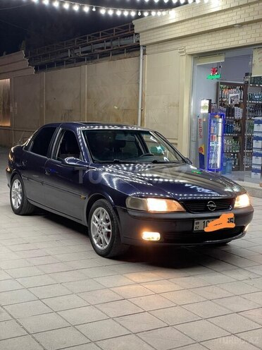 Opel Vectra-5