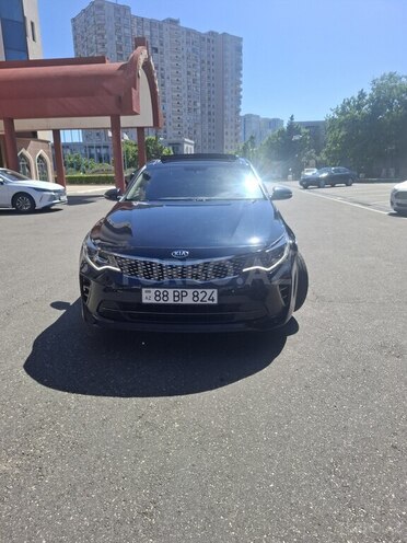 Kia K5-1