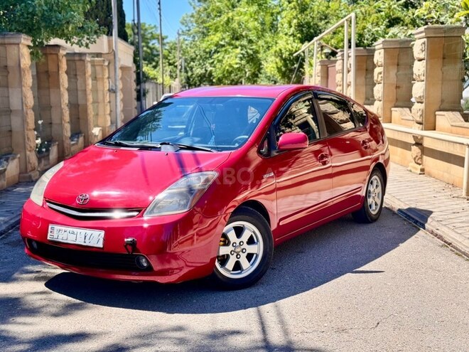 Toyota Prius-4