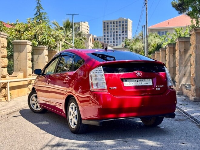 Toyota Prius-6