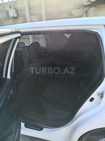 Toyota Corolla Fielder-6