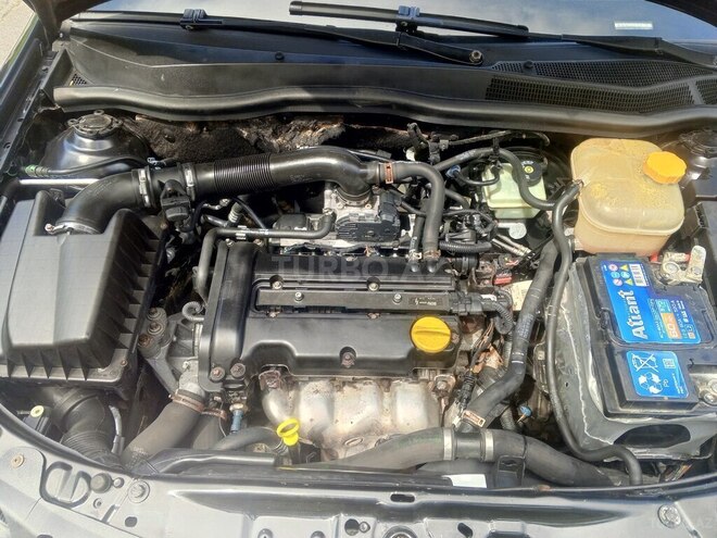 Opel Astra-12