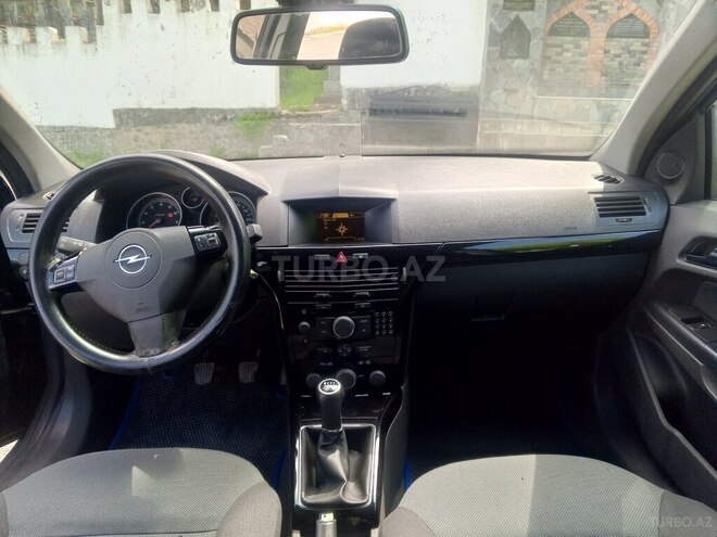 Opel Astra-14