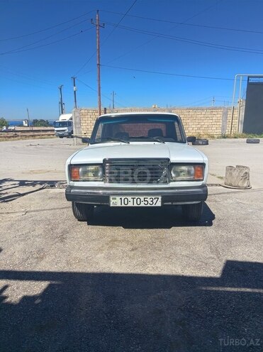 LADA (VAZ) 2107-1