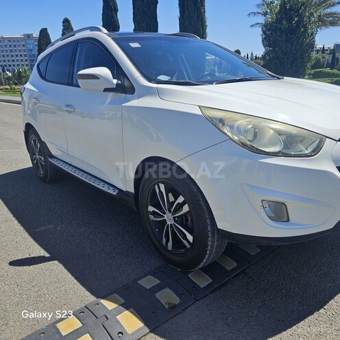 Hyundai ix35-3