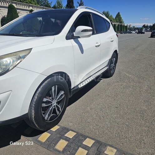 Hyundai ix35-4