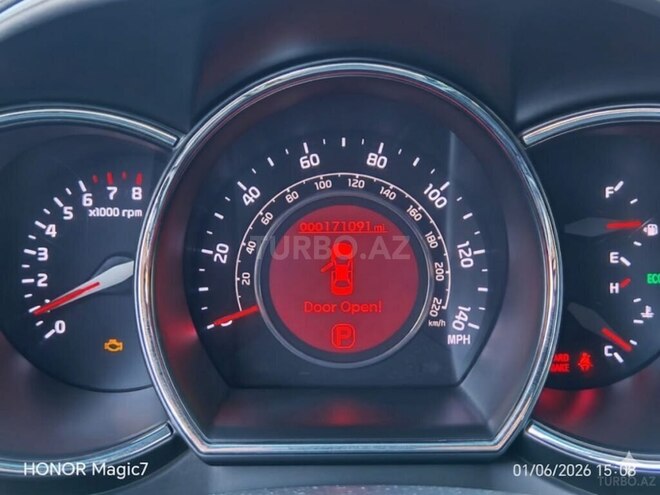 Kia Rio-7