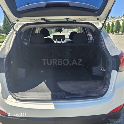 Hyundai ix35-6