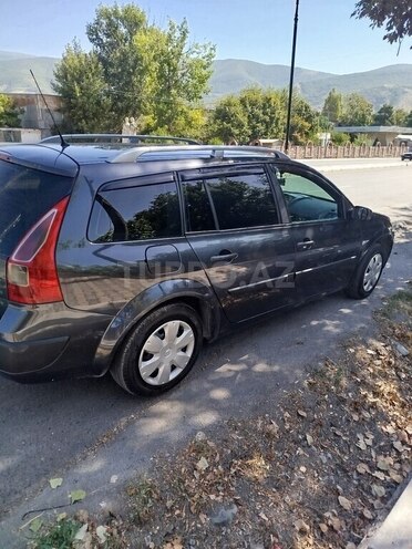 Renault Megane-6