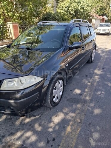 Renault Megane-8