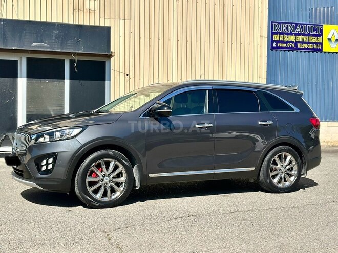 Kia Sorento-8