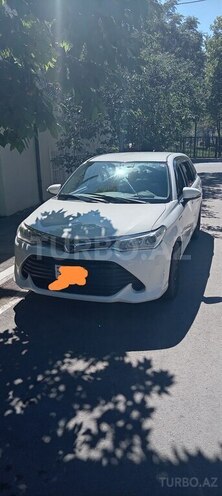Toyota Corolla Fielder-1