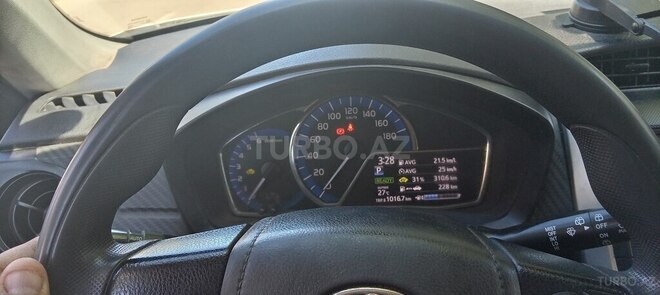 Toyota Corolla Fielder-4