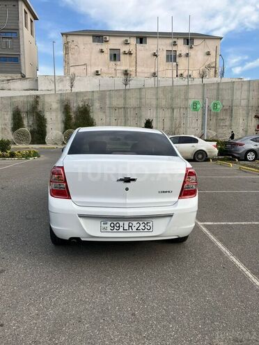 Chevrolet Cobalt-5