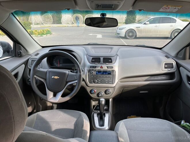 Chevrolet Cobalt-6