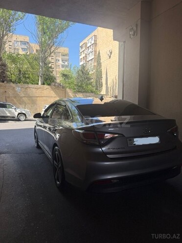 Hyundai Sonata-7
