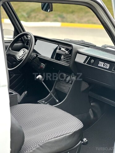 LADA (VAZ) 2107-8