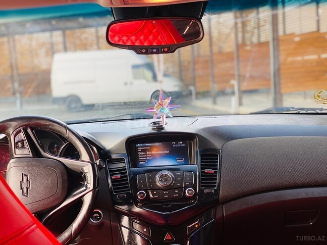 Chevrolet Cruze-4