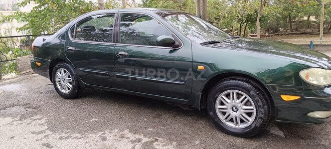 Nissan Maxima-2