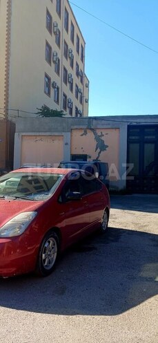 Toyota Prius-4