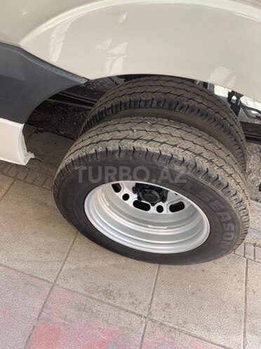 Volkswagen Crafter-6