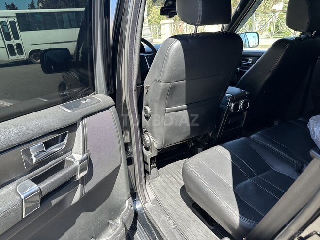 Land Rover Discovery-15