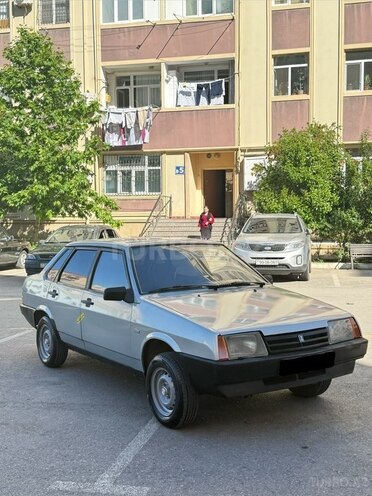 LADA (VAZ) 21099-2