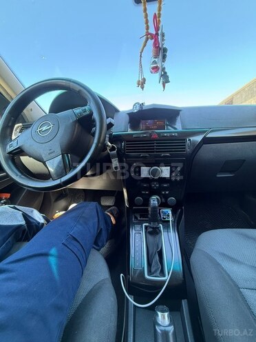 Opel Astra-7