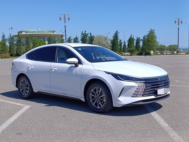 BYD Destroyer 05-13