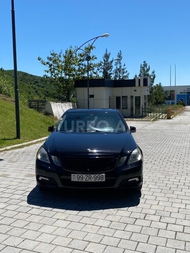 Mercedes E 220-6