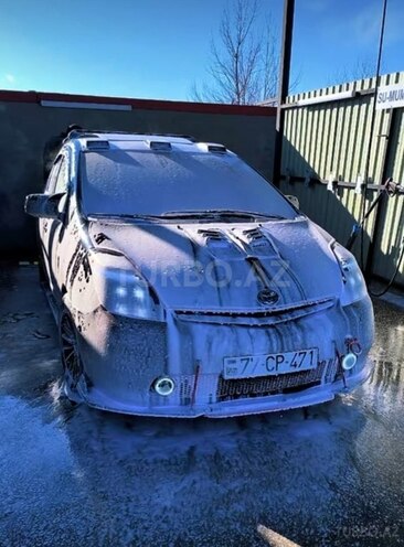 Toyota Prius-1
