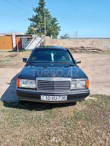 Mercedes 190-1