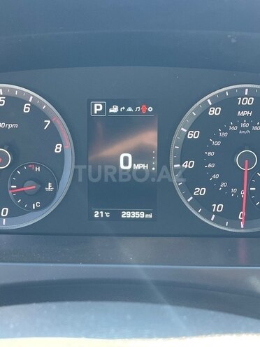 Hyundai Sonata-8