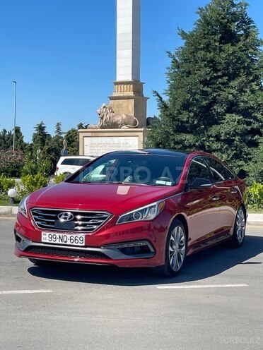Hyundai Sonata-1