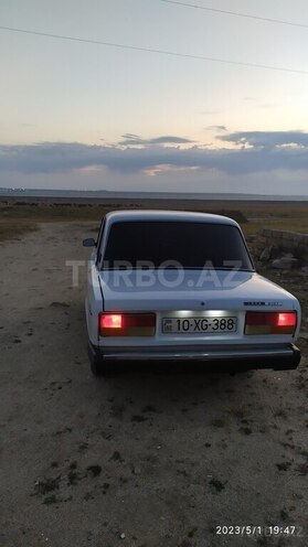 LADA (VAZ) 2107-5