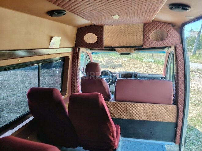 Volkswagen Crafter-7