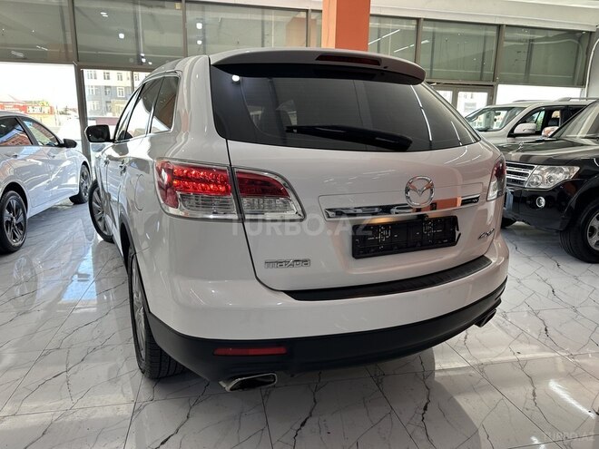 Mazda CX-9-12
