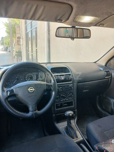 Opel Astra-2