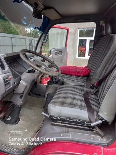 Nissan Kubistar-5