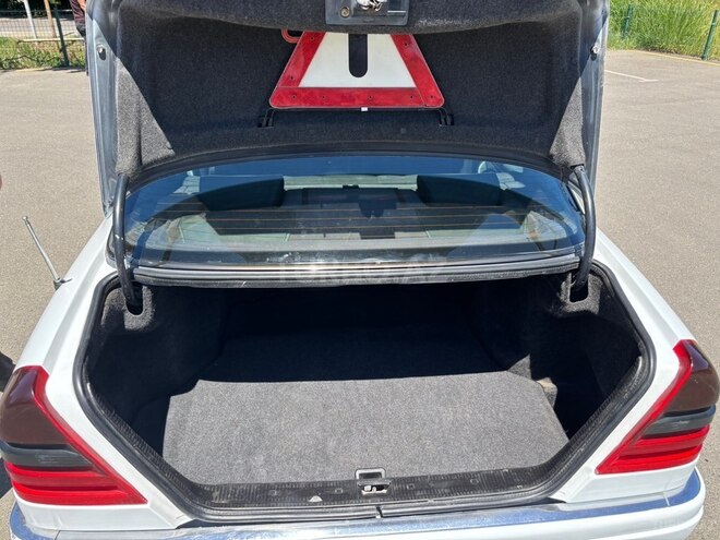 Mercedes C 180-4