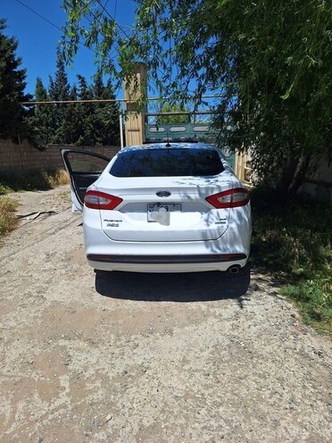 Ford Fusion (North America)-4
