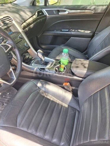 Ford Fusion (North America)-8