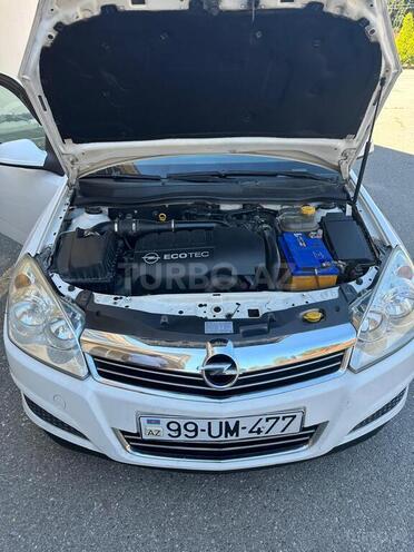 Opel Astra-2