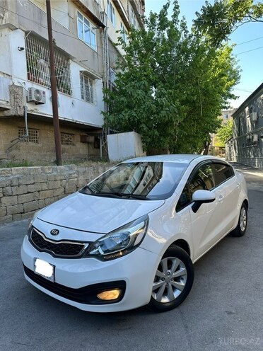 Kia Rio-2