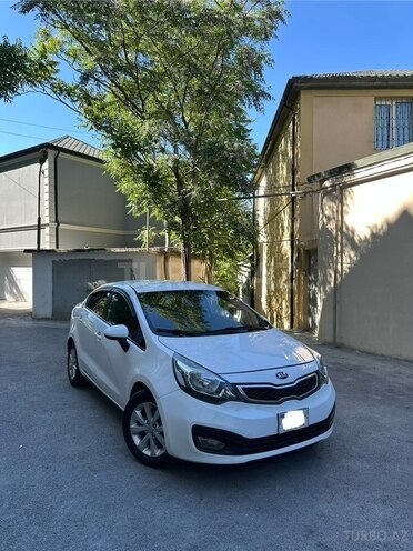 Kia Rio-1