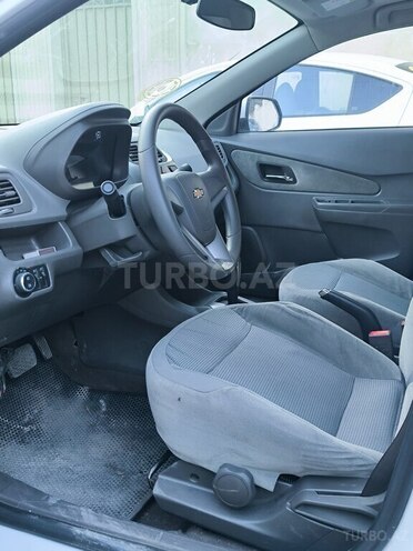 Chevrolet Cobalt-2