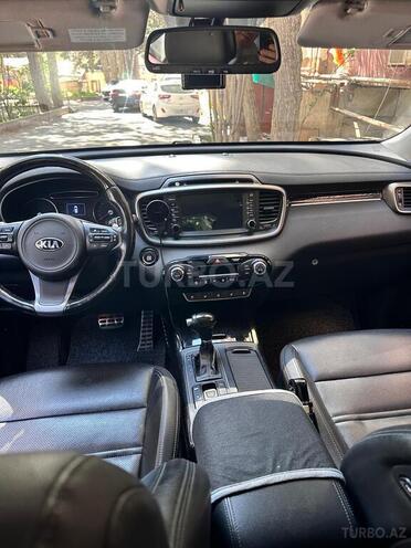Kia Sorento-6