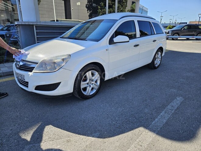 Opel Astra-2