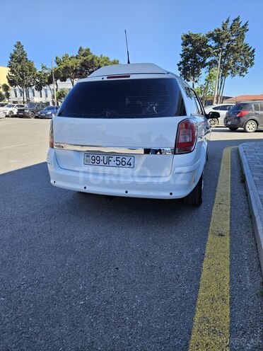 Opel Astra-11